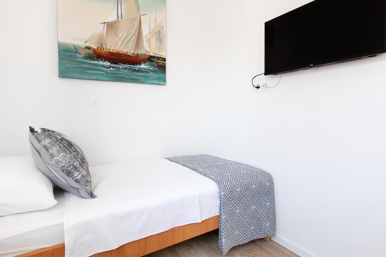 Sunny Island Apartment Trogir Kültér fotó